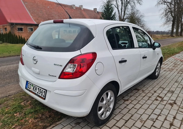 Opel Corsa cena 13900 przebieg: 208000, rok produkcji 2011 z Chojnice małe 254